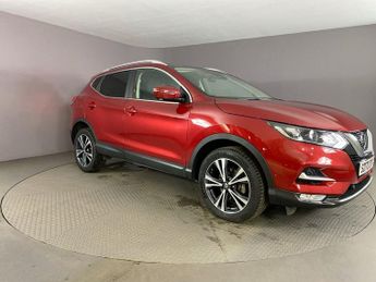Nissan Qashqai 1.3 DIG-T N-CONNECTA 5d 140 BHP