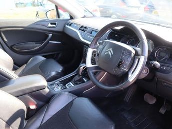 CITROEN C5 2.0 EXCLUSIVE HDI 5d 160 BHP