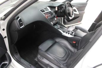 CITROEN DS5 2.0 h e-HDi Airdream DSport Hatchback Hybrid EGS6 4WD (s/s) [PAN