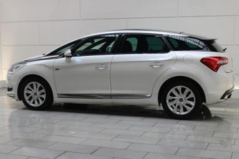 CITROEN DS5 2.0 h e-HDi Airdream DSport Hatchback Hybrid EGS6 4WD (s/s) [PAN