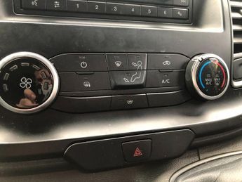 FORD TRANSIT CUSTOM 2.0 300 BASE P/V L1 H1 104 BHP