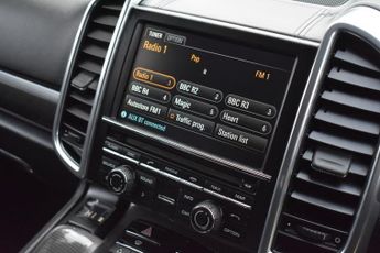 PORSCHE CAYENNE 3.0h V6 S SUV 5dr Petrol Hybrid TiptronicS 4WD Euro 5 (s/s) (380