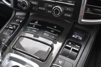 PORSCHE CAYENNE 3.0 S HYBRID TIPTRONIC S 5d 333 BHP