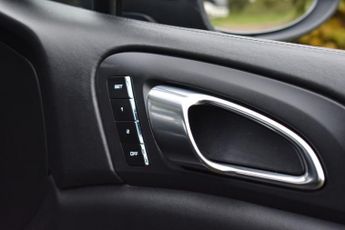 PORSCHE CAYENNE 3.0h V6 S SUV 5dr Petrol Hybrid TiptronicS 4WD Euro 5 (s/s) (380