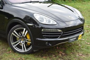 PORSCHE CAYENNE 3.0h V6 S SUV 5dr Petrol Hybrid TiptronicS 4WD Euro 5 (s/s) (380