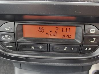 CITROEN C3 1.4 SX 5d 73 BHP