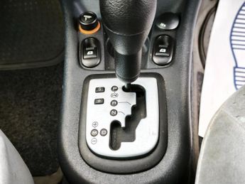 CITROEN C3 1.4 SX 5d 73 BHP