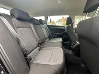 VOLKSWAGEN PASSAT ESTATE 1.6 TDi GT DSG