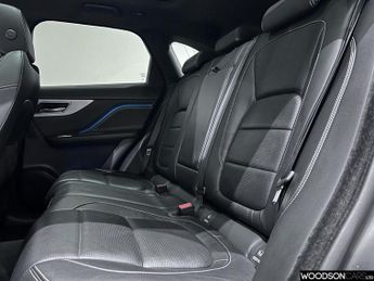JAGUAR F-PACE 2.0 R-SPORT AWD 5d 238 BHP