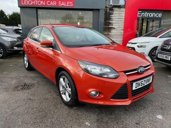 Ford Focus 1.6 ZETEC 5d 104 BHP **GREAT SPECIFICATION WITH REAR PARKING SEN