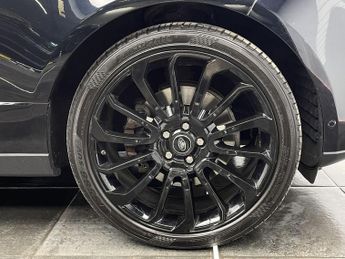 LAND ROVER RANGE ROVER 3.0 TDV6 VOGUE SE 5d 255 BHP