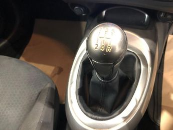 NISSAN JUKE 1.6 ACENTA PREMIUM 5d 117 BHP
