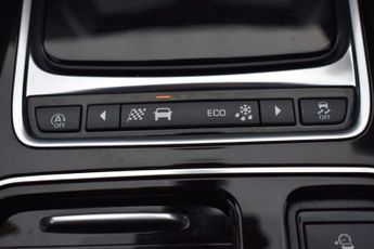 JAGUAR F-PACE 2.0 R-SPORT AWD 5d 178 BHP