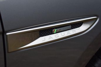 JAGUAR F-PACE 2.0 R-SPORT AWD 5d 178 BHP