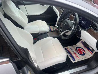 TESLA MODEL S 75D 5d 517 BHP