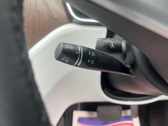 TESLA MODEL S 75D 5d 517 BHP