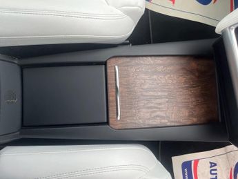 TESLA MODEL S 75D 5d 517 BHP
