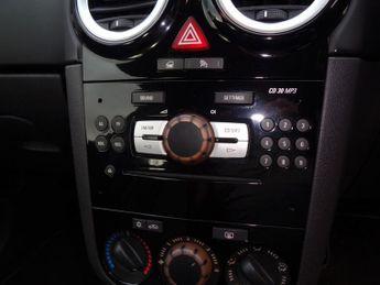 VAUXHALL CORSA 1.4 DESIGN 16V TWINPORT 5d 90 BHP