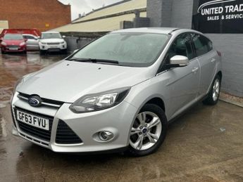 FORD FOCUS 1.6L ZETEC 5d AUTO 124 BHP