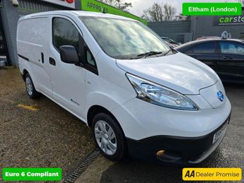 Nissan NV200 E ACENTA 108 BHP IN WHITE WITH 16,965 MILES AND A FULL SERVICE H