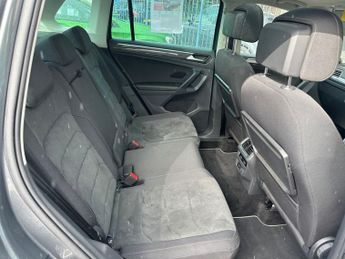 VOLKSWAGEN TIGUAN 2.0 SEL TDI DSG 5d 148 BHP