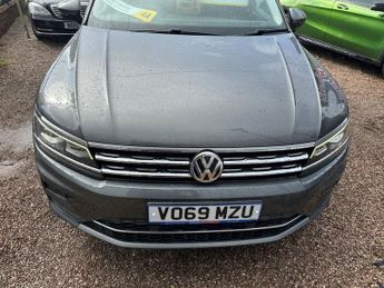 VOLKSWAGEN TIGUAN 2.0 SEL TDI DSG 5d 148 BHP