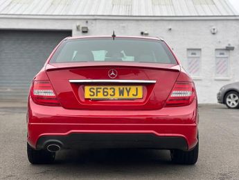 MERCEDES-BENZ C-CLASS 1.6 C180 BLUEEFFICIENCY AMG SPORT PLUS 4d 155 BHP