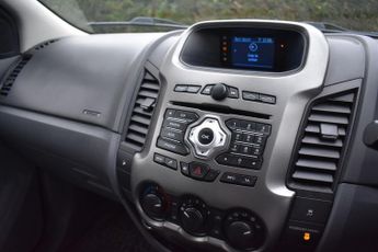 FORD RANGER 2.2 XLT 4X4 DCB TDCI 4d 148 BHP