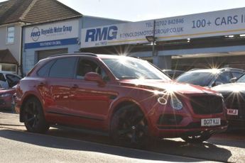 BENTLEY BENTAYGA 4.0 V8 Diesel 5d 430 BHP 7 SEATS PAN ROOF 22" ALLOYS MULLINER SP
