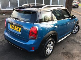 MINI COUNTRYMAN 1.5 COOPER CLASSIC 5d 134 BHP