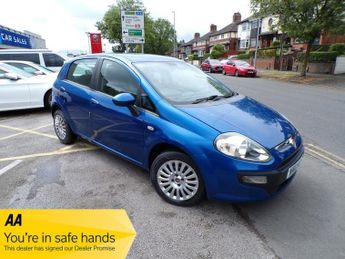 Fiat Punto 1.4 DYNAMIC 5d 77 BHP