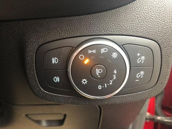 FORD FIESTA 1.0 TITANIUM 3d 99 BHP