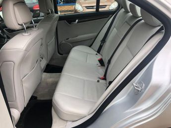 MERCEDES-BENZ C-CLASS 2.1 C220 CDI ELEGANCE 4d 168 BHP  LOW MILES MOT SERVICE WARRANTY