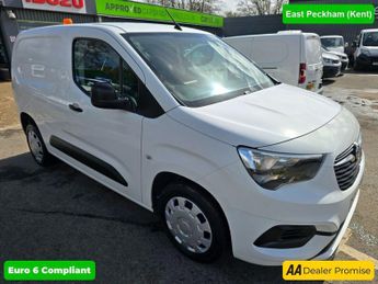 Vauxhall Combo 1.5 L1H1 2300 SPORTIVE S/S 101 BHP IN WHITE WITH 53,343 MILES AN