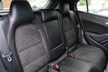 MERCEDES-BENZ GLA-CLASS 2.1 GLA 200 D AMG LINE 5d 134 BHP