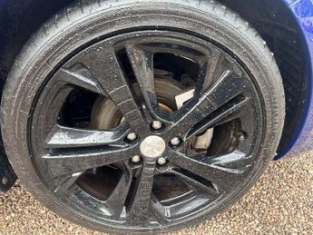 PEUGEOT 308 1.2 S/S SW GT LINE 5d 129 BHP