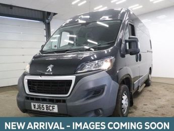 Peugeot Boxer 6 Seat MWB MR L2 H2 Wheelchair Accessible Vehicle With Tail Lift