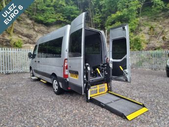 Renault Master 5 Seat MWB MR Wheelchair Accessible Vehicle