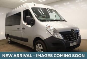 Renault Master 6 Seat MWB M/R Wheelchair Accessible Disabled Access Vehicle