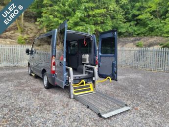 Renault Master 4 Seat Wheelchair Accessible Disabled Access Vehicle