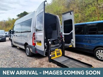 Renault Master MWB MR Auto Wheelchair Accessible Disabled Access Vehicle
