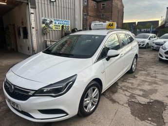 Vauxhall Astra 1.6 EMERGENCY SERVICES CDTI S/S 5d 134 BHP