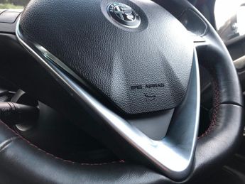 ALFA ROMEO GIULIETTA 1.7 TBI VELOCE TCT 5d AUTO 240 BHP