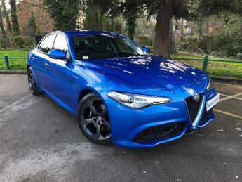 Alfa Romeo Giulia 2.0 TB VELOCE 4d AUTO 277 BHP