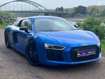 Audi R8 5.2 V10 PLUS QUATTRO 2d 602 BHP