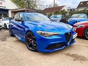 Alfa Romeo Giulia 2.0 TB VELOCE TI 4d 277 BHP