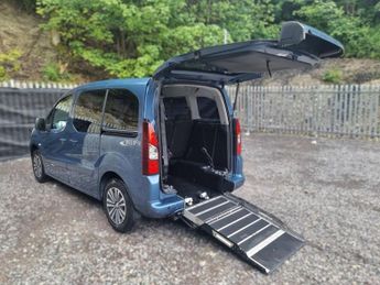 Peugeot Partner 5 Seat Petrol Wheelchair Accessible Disabled Access Ramp Car