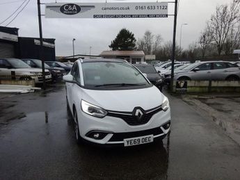 Renault Grand Scenic 1.7 SIGNATURE DCI 5d 119 BHP