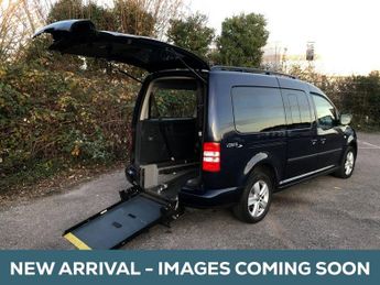 Volkswagen Caddy 5 Seat Wheelchair Accessible Vehicle with Access Ramp 