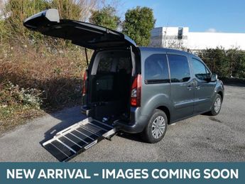 Peugeot Partner 3 Seat Auto Wheelchair Accessible Disabled Access Ramp Car